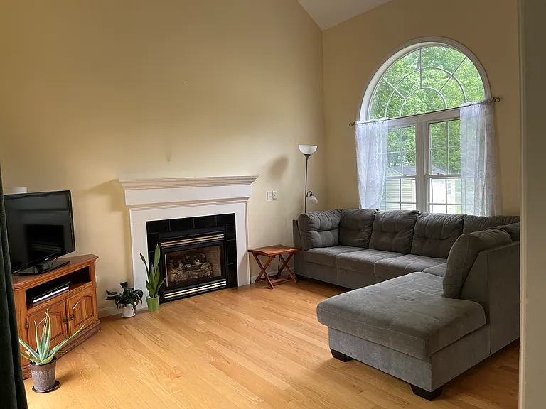 210 Kent Farm Rd #2 — Photo 5