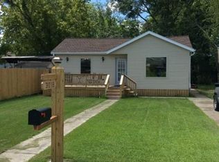 3018 Scott St, New Orleans, LA 70121