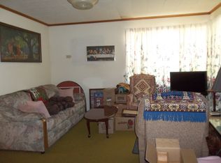 305 S Victor St, Christopher, IL 62822