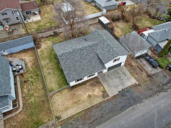 3rd image of 309 Maxwell St