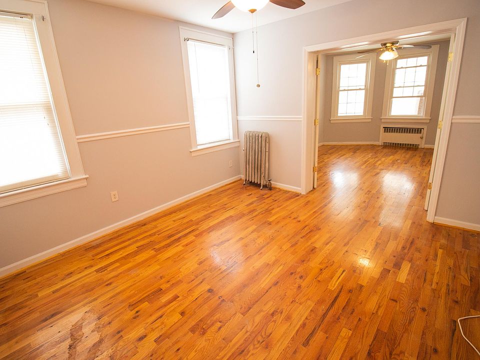 1st image of 21 Kenmore Ave Floor 1