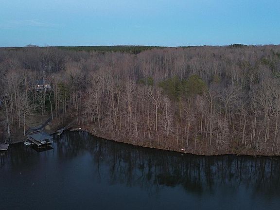 4th image of 0 Dovey Rd