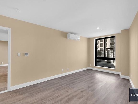 3rd image of 4515 82nd St #W7h