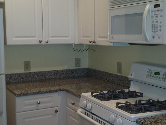 5th image of 4950 Brenman Park Dr #2XX