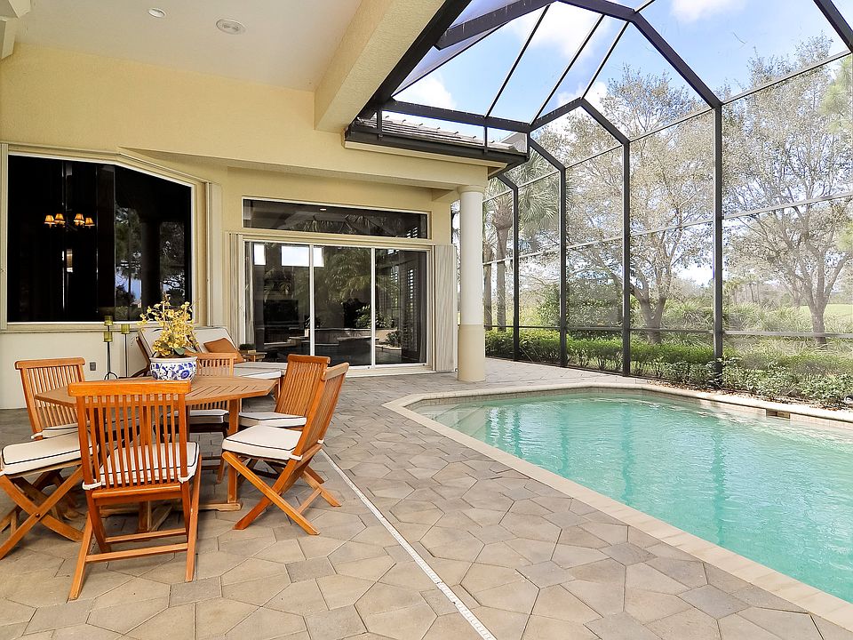 1st image of 2917 Gardens Blvd