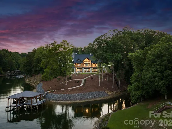 5915 Kiowa Rd, Clover, SC 29710
