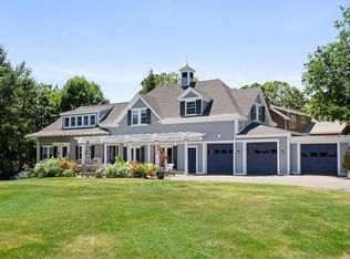 2 Broadmere Way, Marblehead, MA 01945