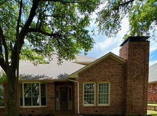 9324 Moss Farm Ln, Dallas, TX 75243
