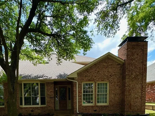 9326 Moss Farm Ln, Dallas, TX 75243