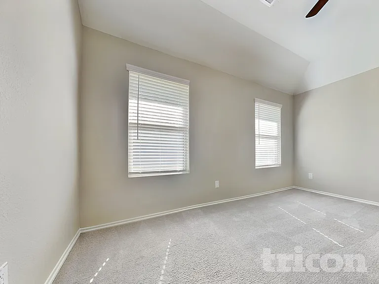 17552 Rosewood Manor Ln — Photo 6