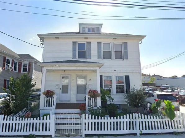 27 McCabe Ave, Pawtucket, RI 02861