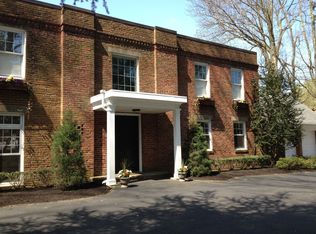 741 County Line Rd, Villanova, PA 19085