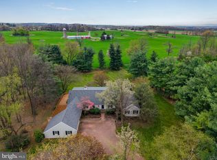 1570 Walker Rd, Chambersburg, PA 17202