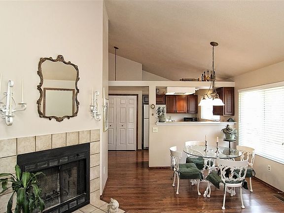 5th image of 8085 Camfield Cir
