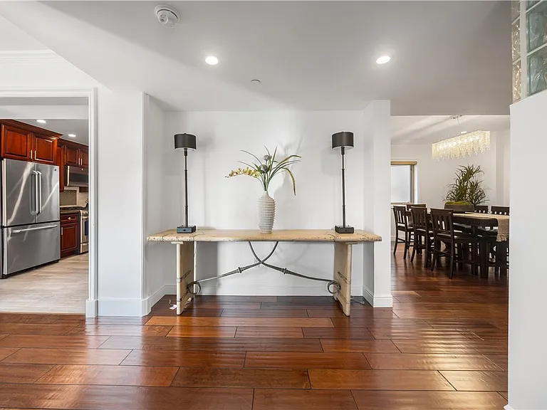 918 S Wooster St #2 — Photo 9