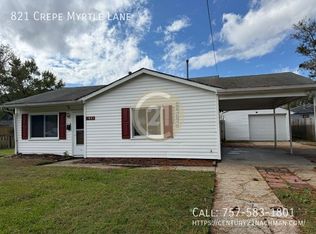 821 Crepe Myrtle Ln, Virginia Beach, VA 23455
