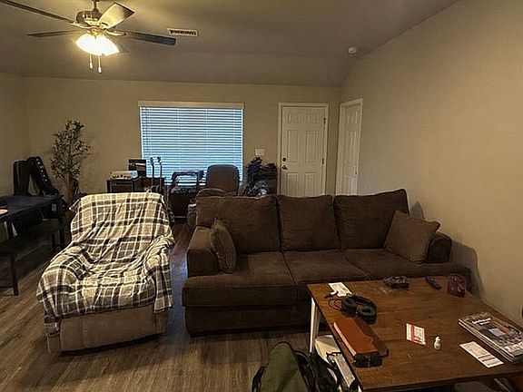 5th image of 7704 Melody Ln
