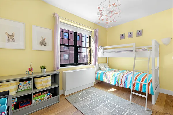 Sold by Compass | media 7