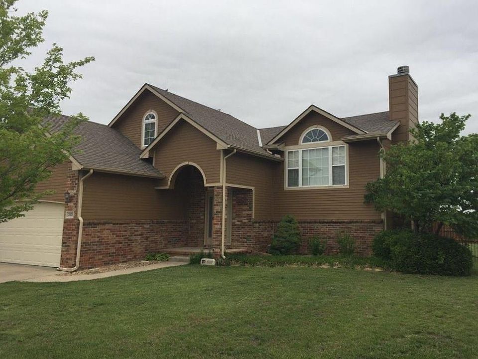 1st image of 2823 N Stoney Brook Ln