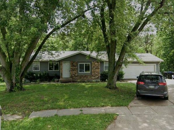 1467 Valley View Dr #B
