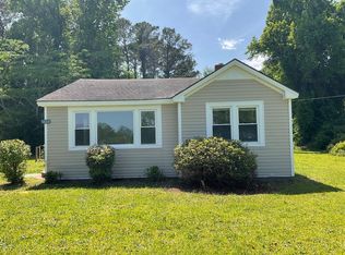 1113 Riggs Rd, Maysville, NC 28555