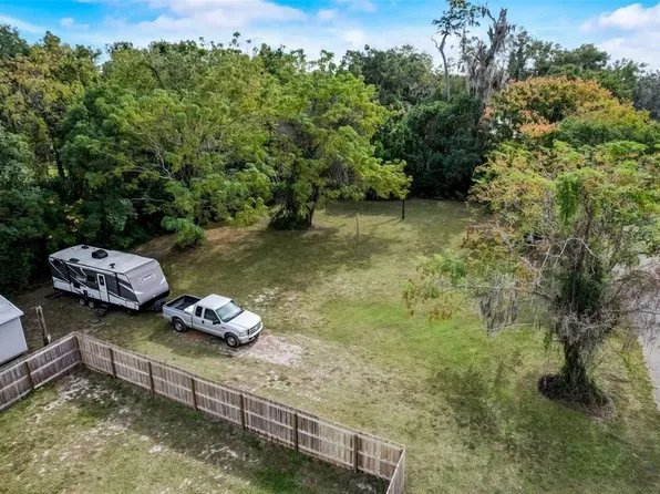 Central Ave, Coleman, FL 33521