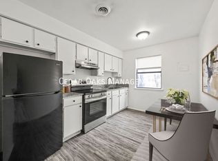 1931 W Deane St #U, Fayetteville, AR 72703