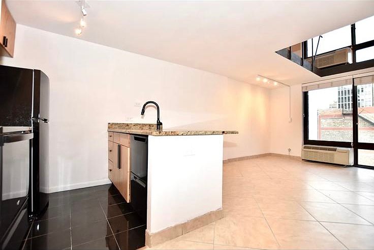 1st image of 1221 N Dearborn St #Penthouse 7s