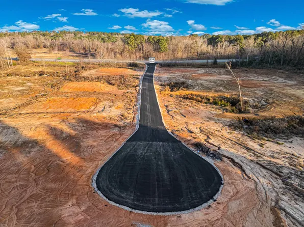 Parra, Diana, TX 75640