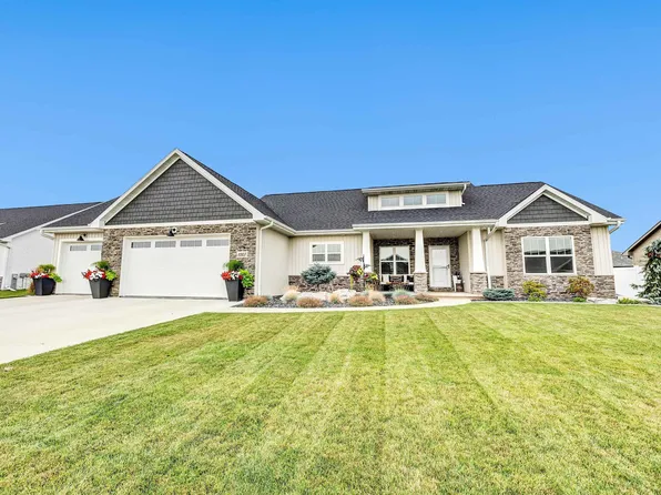 1023 Cider Dr, De Pere, WI 54115
