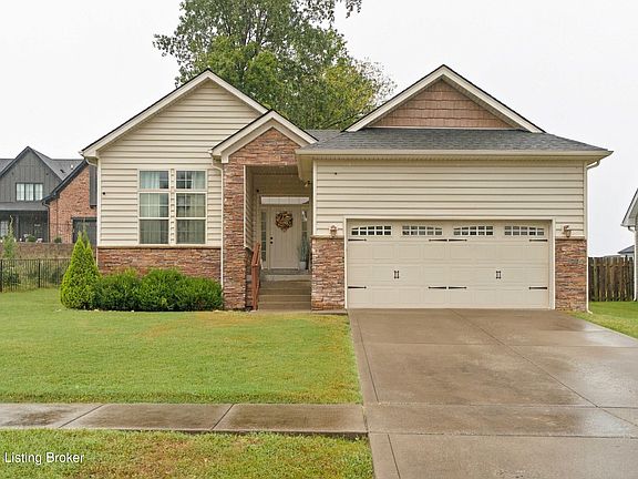 2nd image of 1012 Bogard Ln