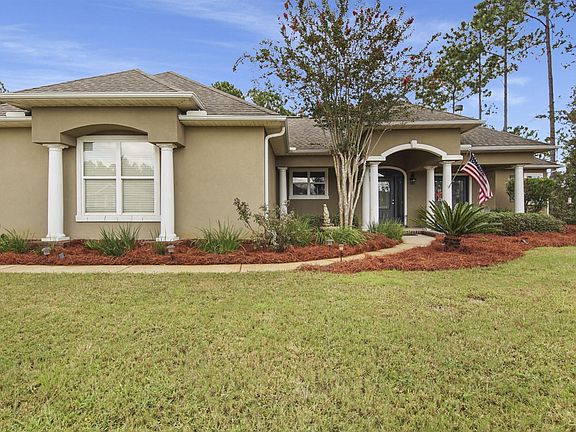 2nd image of 580 Club House Dr W