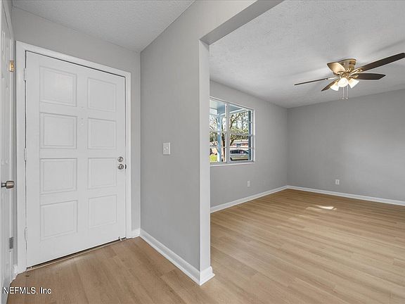 4th image of 3700 TORRES Court
