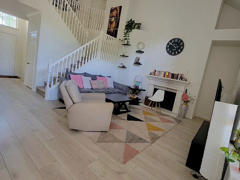 1307 Heather Brook Dr — Photo 5