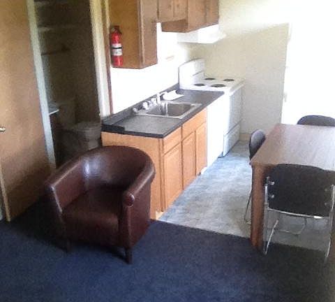 2nd image of 354 East St #C