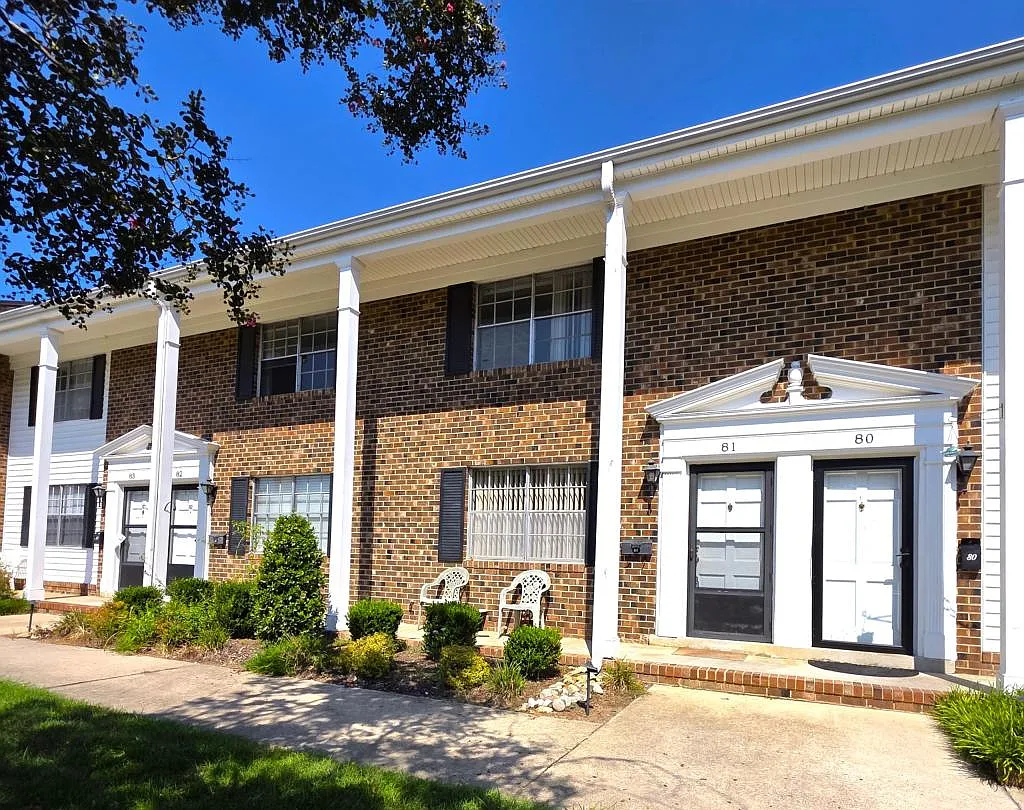 1002 Willow Dr, Unit#81 — Photo 1
