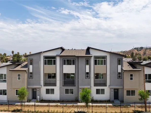 1148 Santo Antonio Dr, Colton, CA 92324