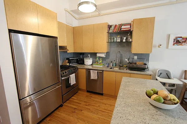 Sold by Hatuka Properties | media 6