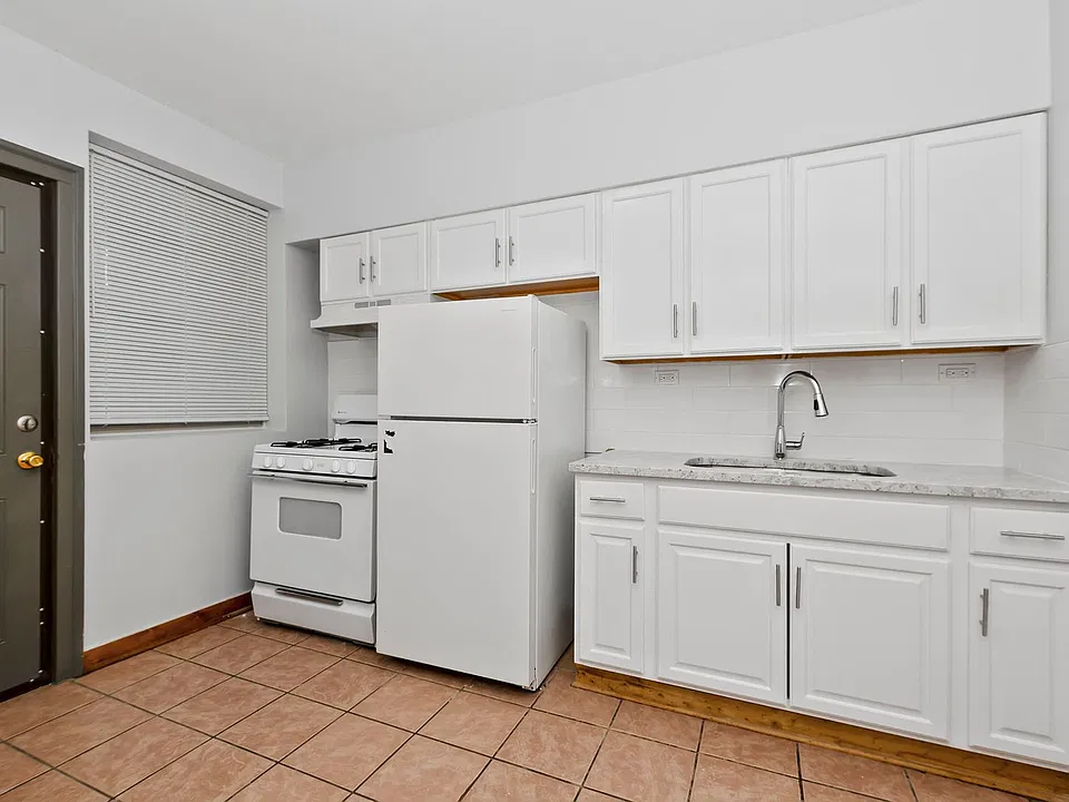 6155 S California Ave #2748-54