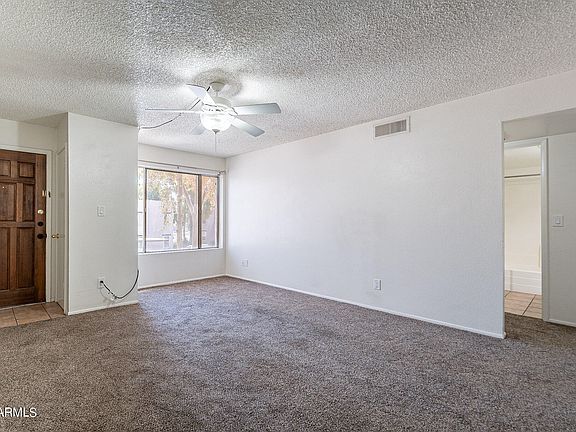 4th image of 1927 E HAMPTON Avenue #260