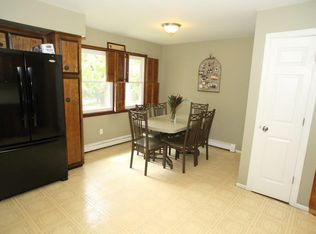 4 Thorn Pl, Spring Valley, NY 10977