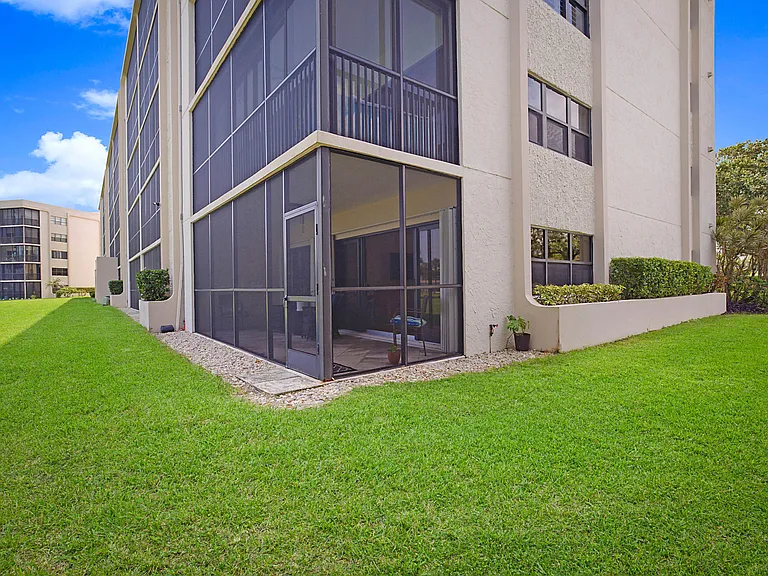 300 Intracoastal Pl #101 — Photo 26
