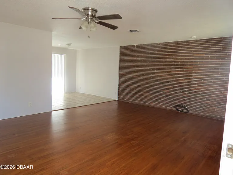 122 Magnolia Dr — Photo 7
