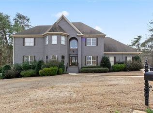 2706 Lake Crest Dr, Tuscaloosa, AL 35406