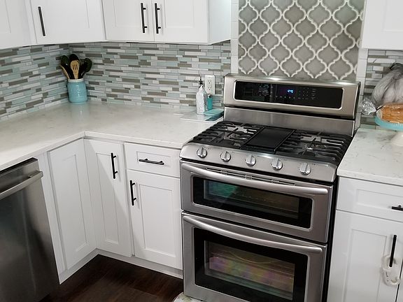 5th image of 28319 Nandina Dr