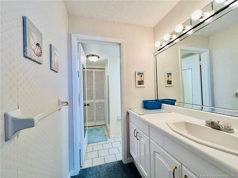 7430 S Ocean Dr — Photo 34