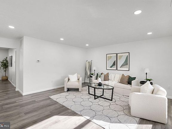 2nd image of 4651 Pinto Ct