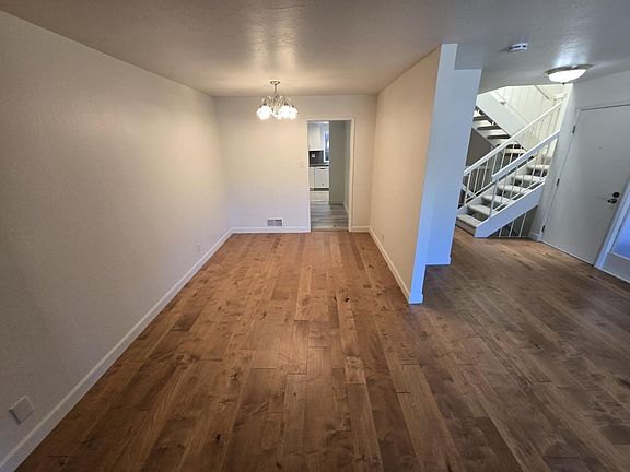 5th image of 22 Havenridge Ct