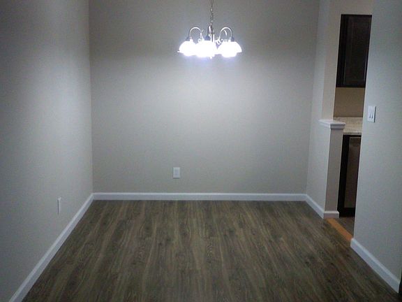 3rd image of 509 Fairview Ave APT C6