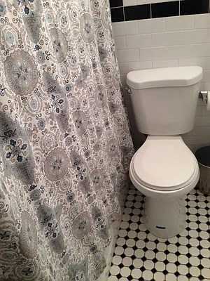 Rented by Picture Realty Inc. | media 41